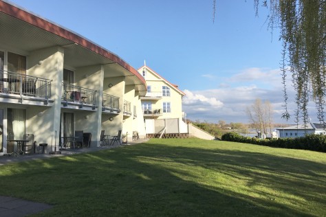 Blick zum Salzhaff von der Terrasse im Erdgeschoss